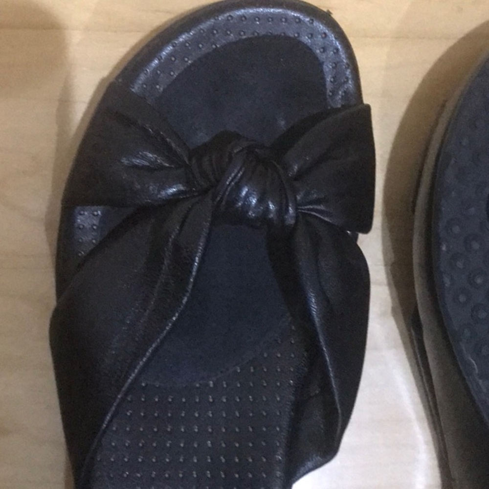 Cole Haan knotted Nike Air, black leather Sandal